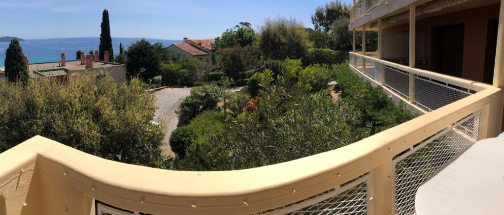 Appartement Altair Le Lavandou Exterior foto